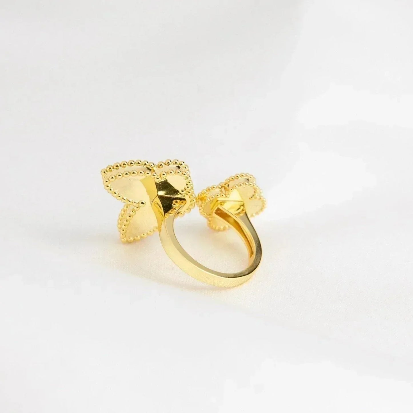 [✨ROSE✨]LUCKY BETWEEN THE FINGER RING