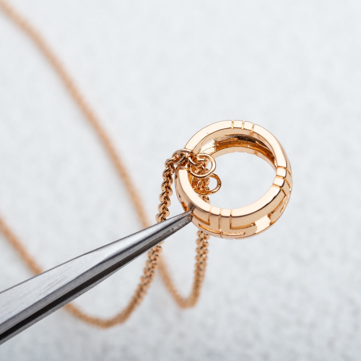 [✨ROSE✨]PARENTESI NECKLACE PINK GOLD