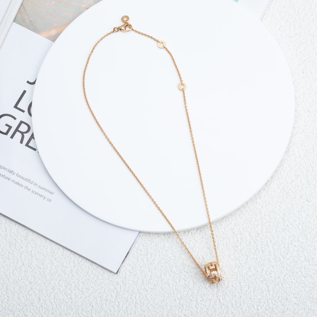 [✨ROSE✨]PARENTESI NECKLACE PINK GOLD DIAMOND