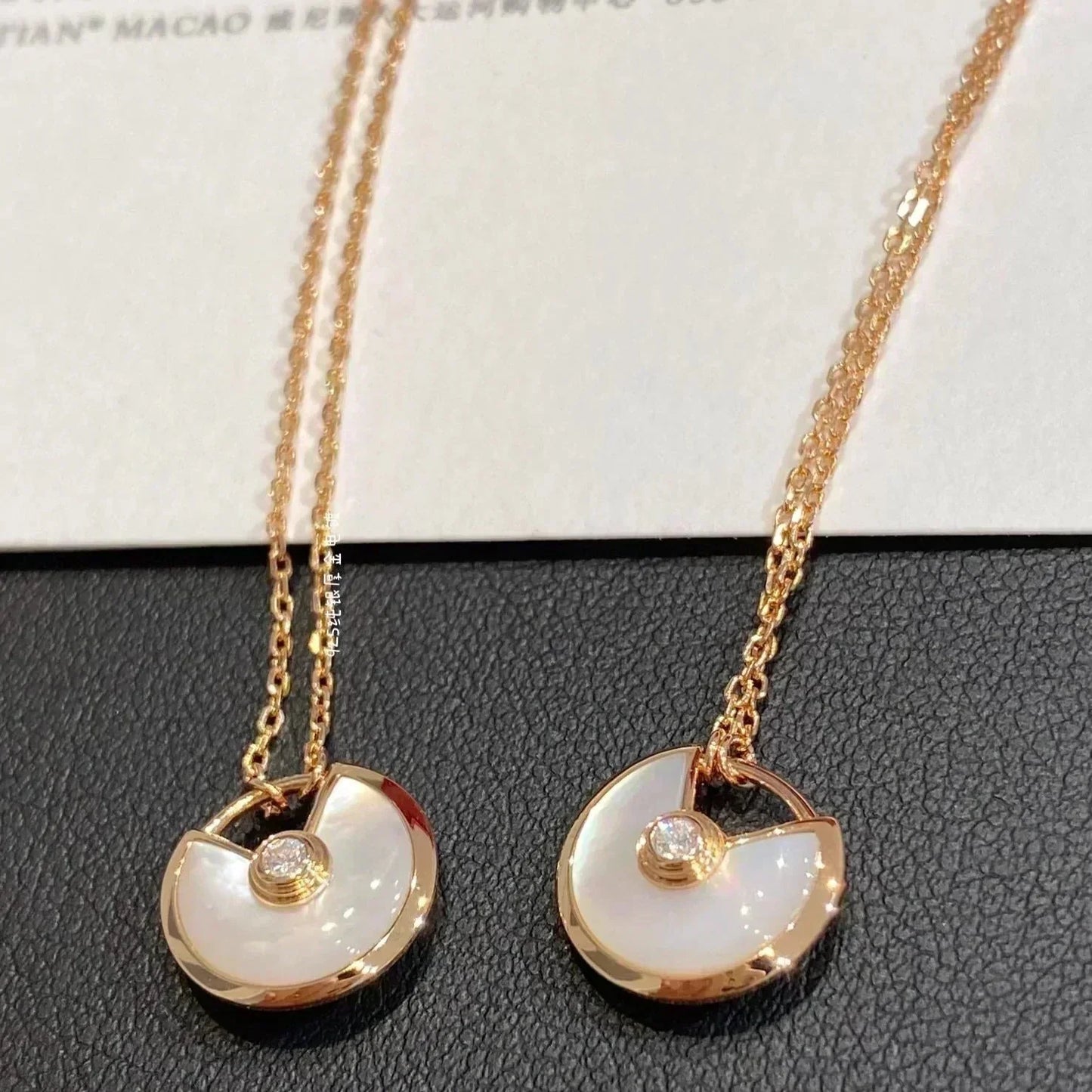 [✨ROSE✨]AMULETTE ROSE GOLD MOP NECKLACE