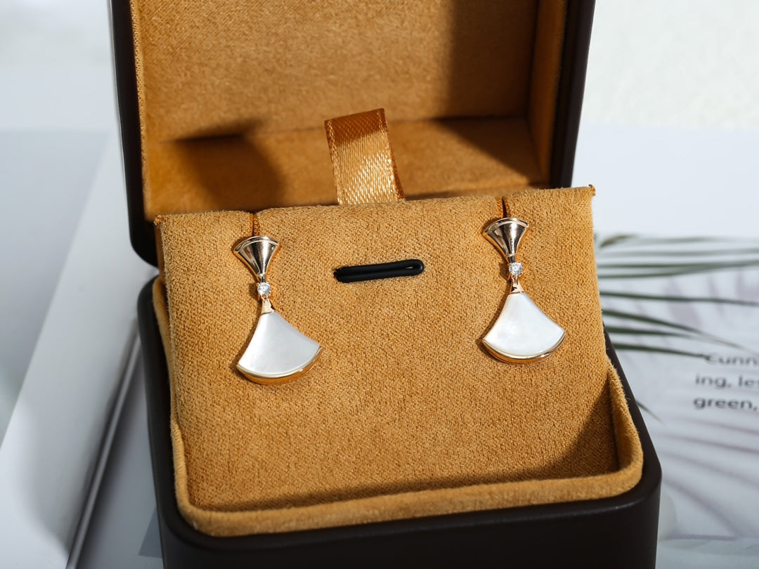 [✨ROSE✨]DREAM MOP PINK GOLD EARRINGS