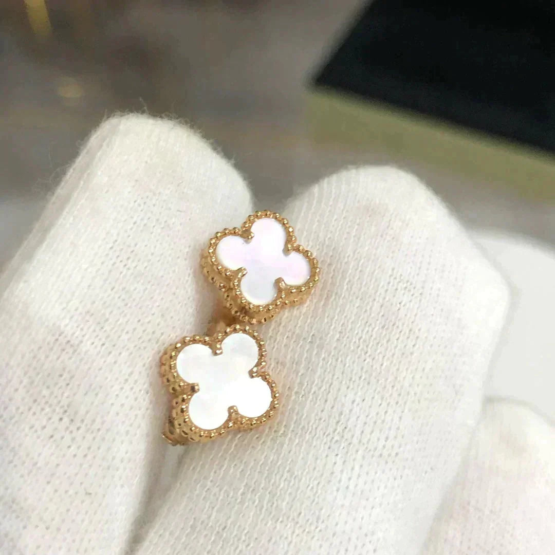 [✨ROSE✨]CLOVER MINI 9.5MM WHITE MOP EARRINGS
