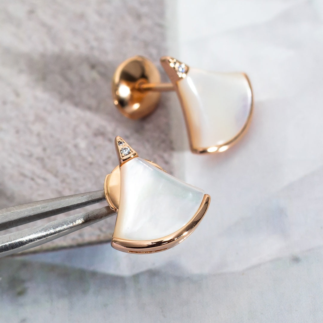 [✨ROSE✨]DIVAS DREAM EARRINGS PINK GOLD