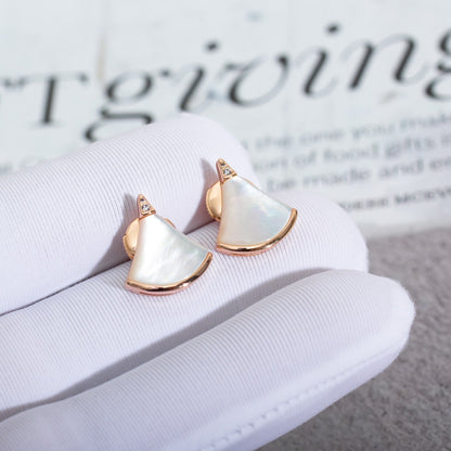 [✨ROSE✨]DIVAS DREAM EARRINGS PINK GOLD