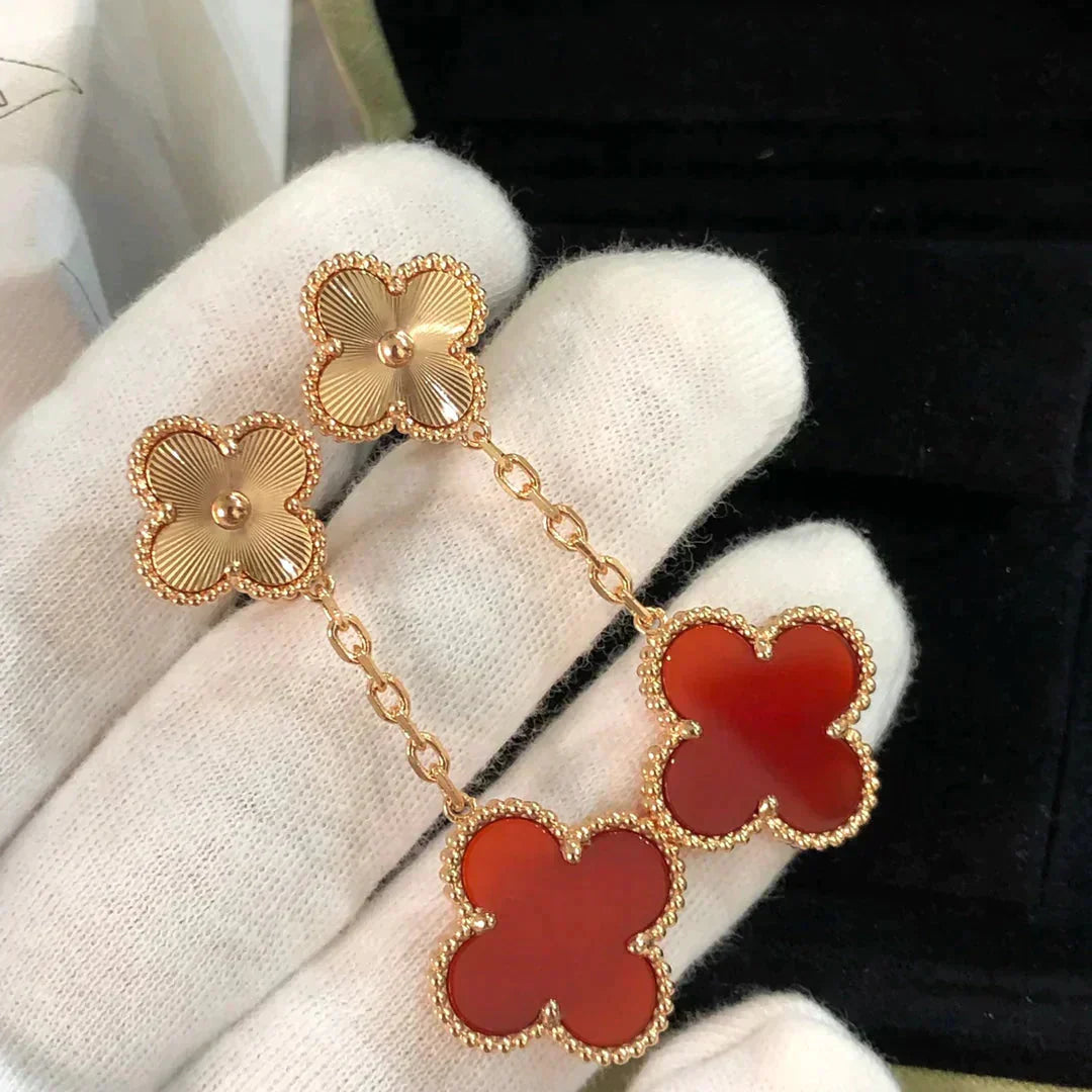 [✨ROSE✨]CLOVER 2 MOTIF  LASER CARNELIAN EARRINGS