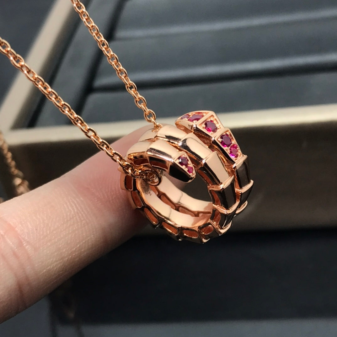 [✨ROSE✨]SERPENTI PEDANT NECKLACE
