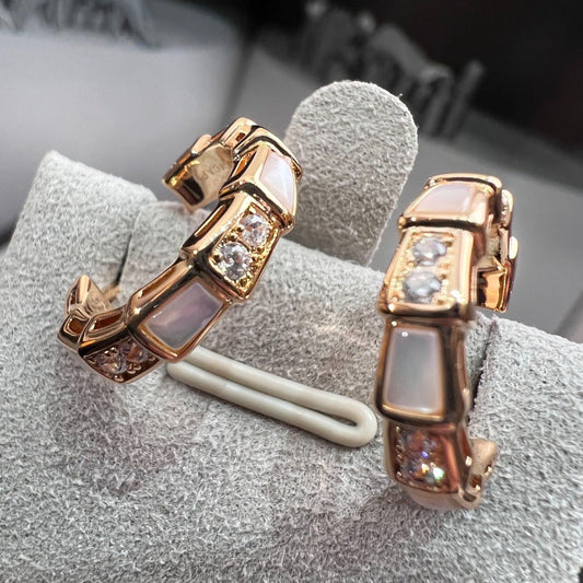 [✨ROSE✨]SERPENTI MOP PINK GOLD EARRINGS