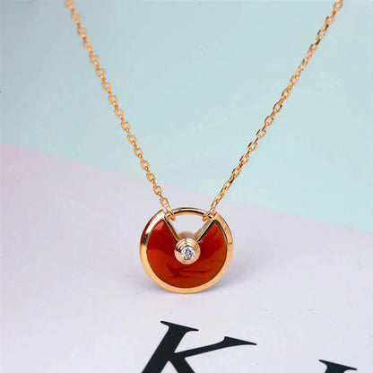 [✨ROSE✨]AMULETTE GOLD CARNELIAN ONYX NECKLACE