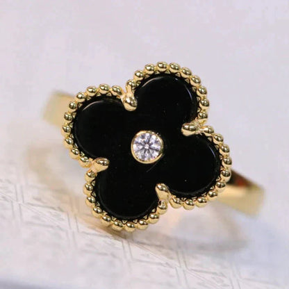 [✨ROSE✨]CLOVER ONYX RING GOLD DIAMOND