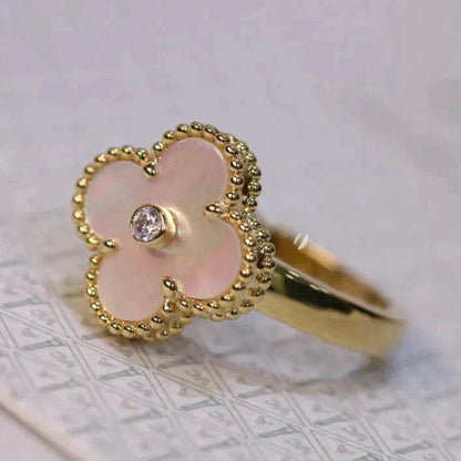 [✨ROSE✨]CLOVER PINK MOP RING GOLD DIAMOND