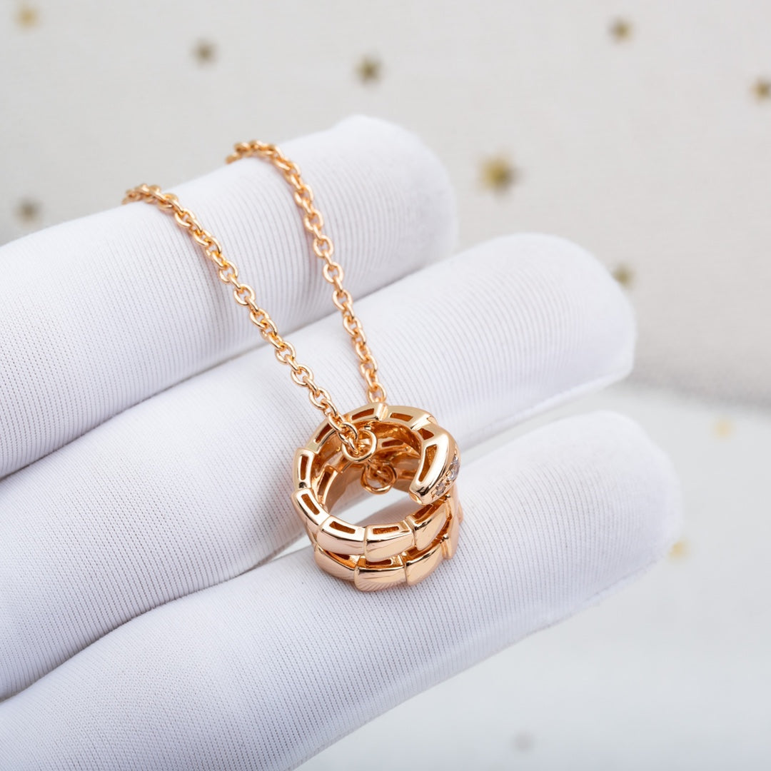 [✨ROSE✨]SERPENTI PINK GOLD NECKLACE DIAMOND