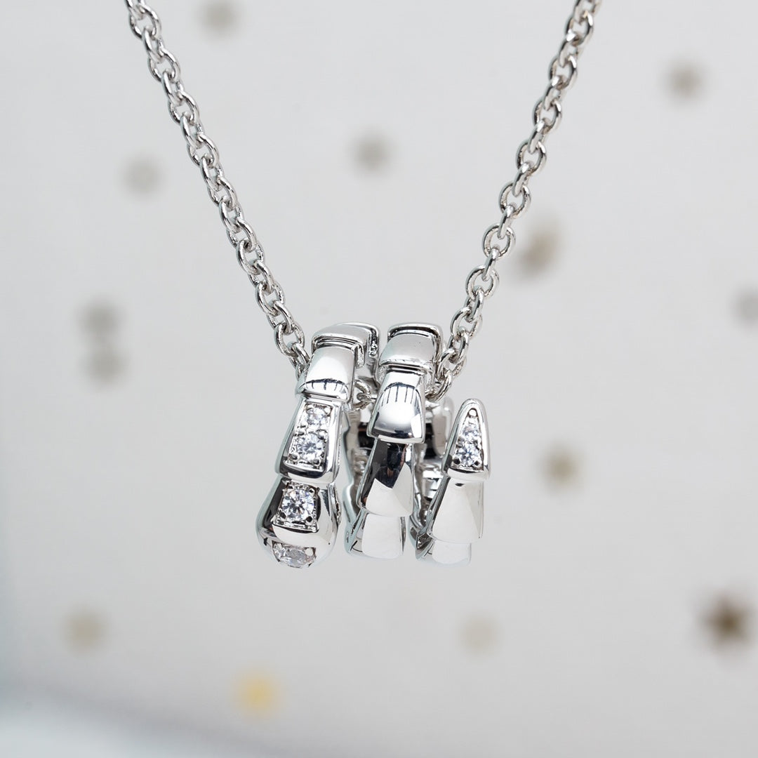 [✨ROSE✨]SERPENTI SILVER NECKLACE DIAMOND