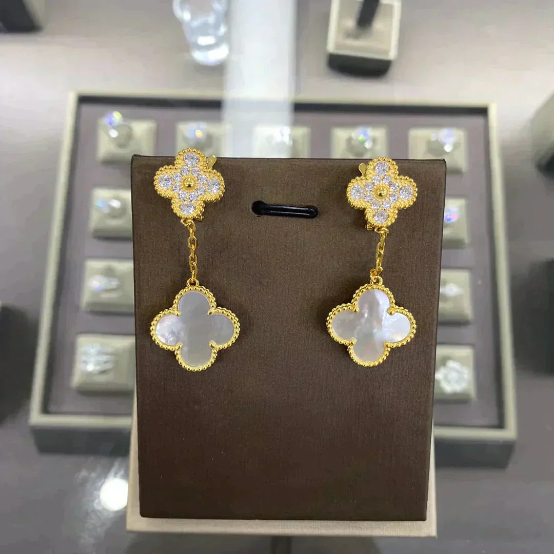 [✨ROSE✨]CLOVER  2 MOTIFS  DIAMOND  EARRINGS (MULTIPLE CHOICESç´