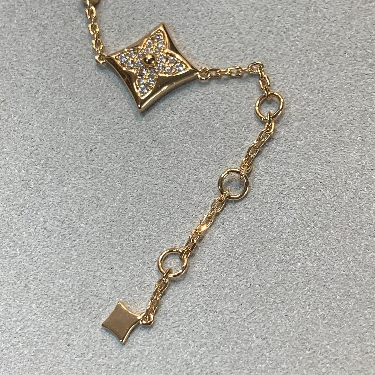 [✨ROSE✨]STAR AND SUN 4 MOTIFS GOLD DIAMONDS BRACELET