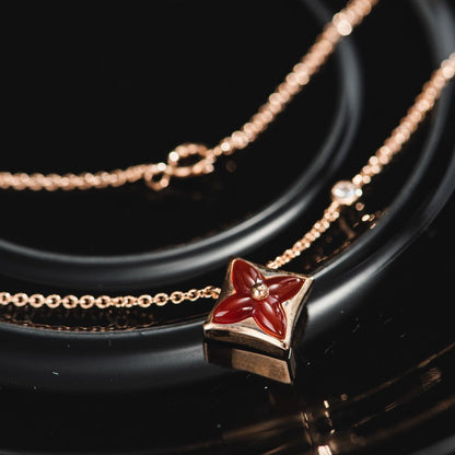 [✨ROSE✨]STAR NECKLACE PINK GOLD 1 DIAMOND