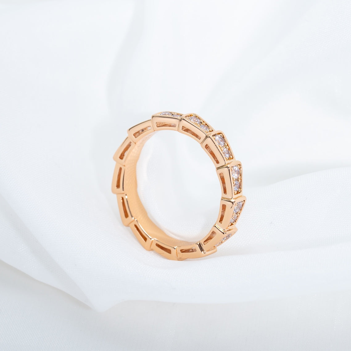 [✨ROSE✨]SERPENTI RING PINK GOLD DIAMOND PAVED 3MM