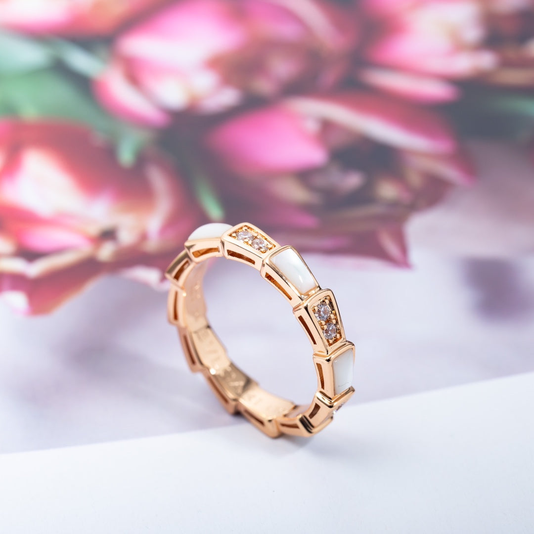 [✨ROSE✨]SERPENTI RING PINK GOLD DIAMOND MOP 3MM