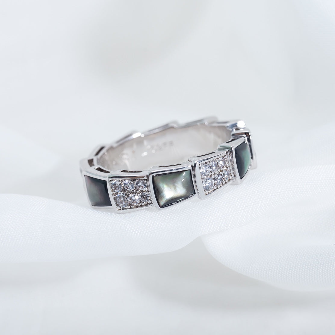 [✨ROSE✨]SERPENTI RING SILVER DIAMOND BLACK MOP 4MM
