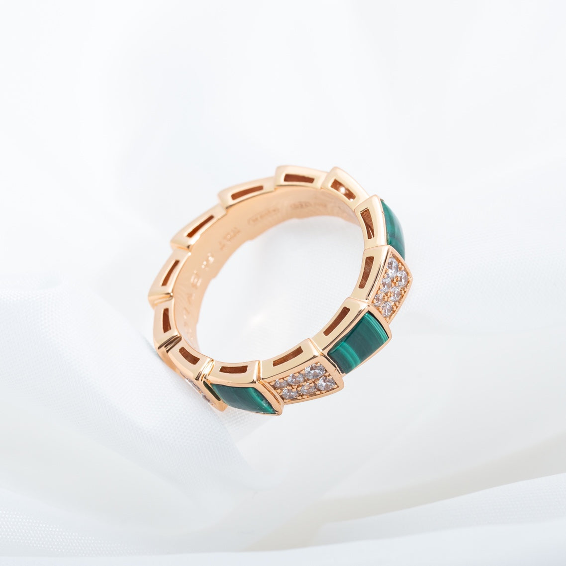 [✨ROSE✨]SERPENTI RING PINK GOLD MALACHITE DIAMOND PAVED 4MM