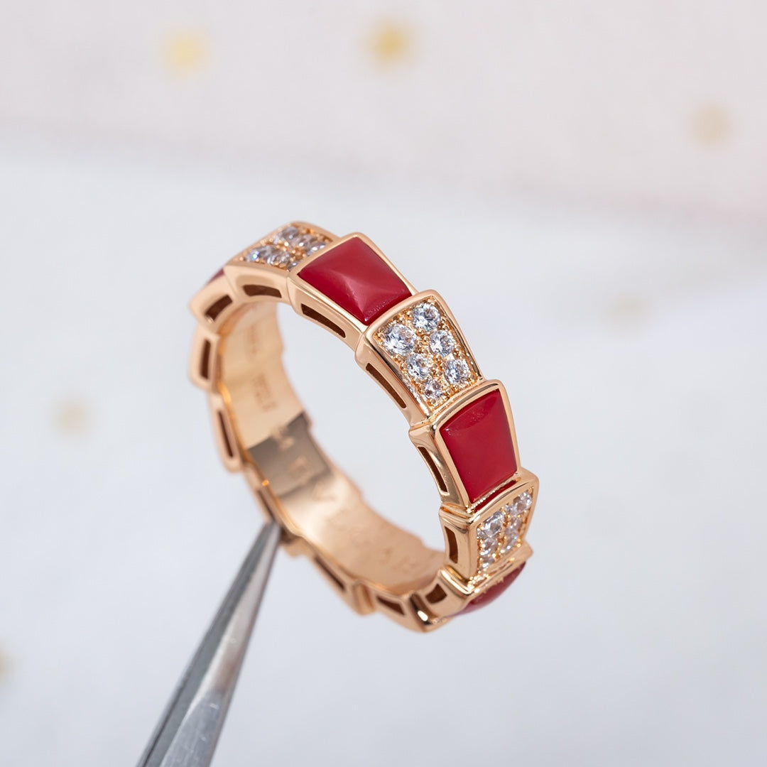 [✨ROSE✨]SERPENTI RING PINK GOLD CARNELIAN DIAMOND PAVED 4MM