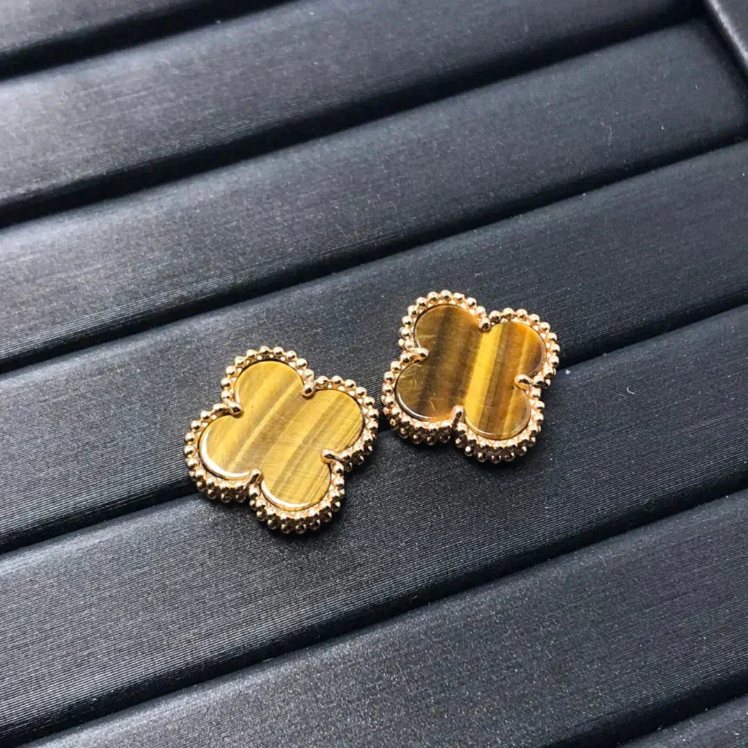 [✨ROSE✨]CLOVER MEDIUM 1 MOTIFS TIGER EYE EARRINGS
