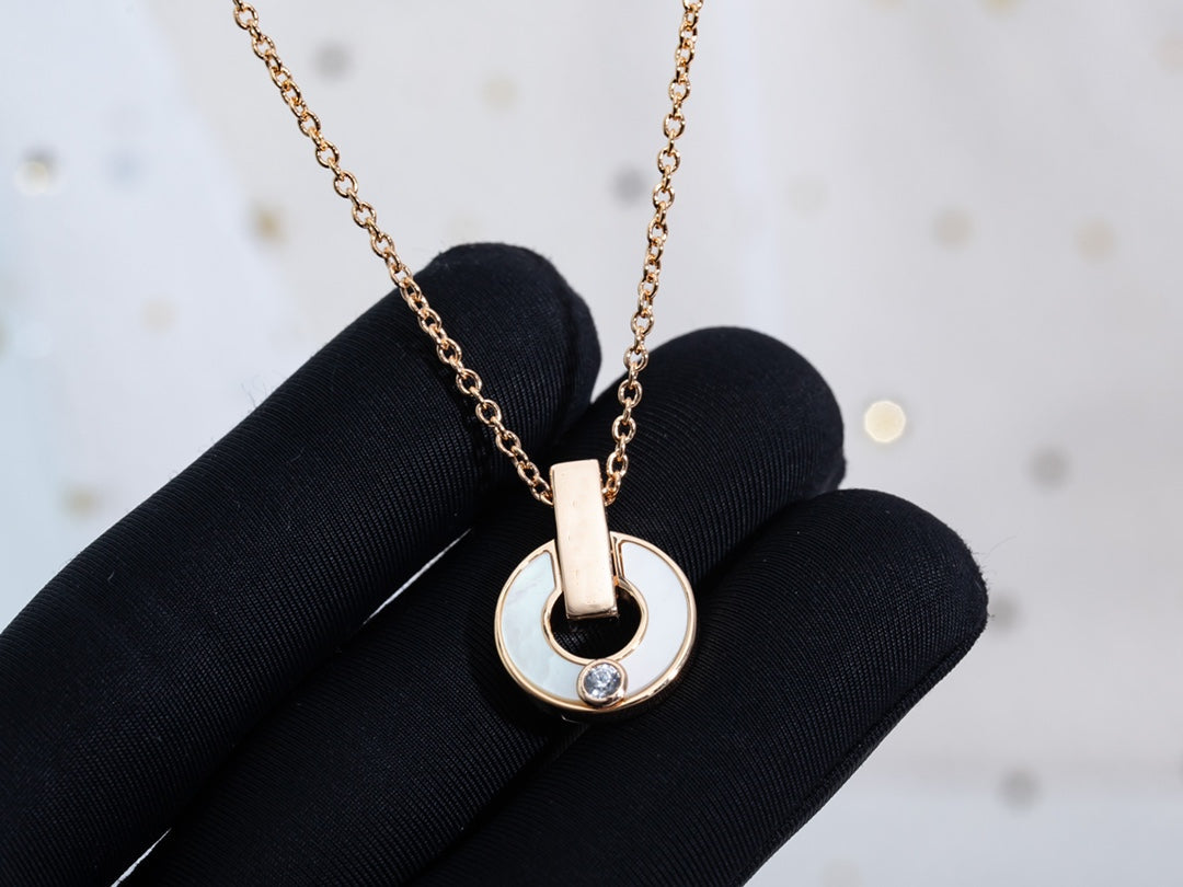 [✨ROSE✨]GARI NECKLACE PINK GOLD MOP