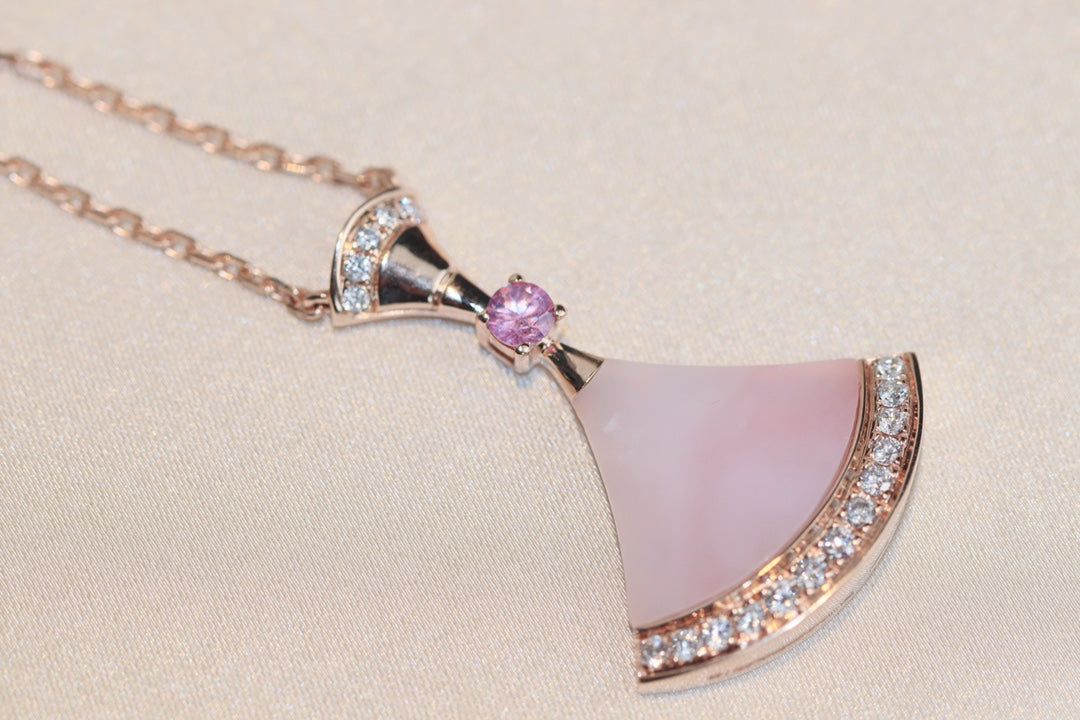[✨ROSE✨]DREAM NECKLACE PINK MOP DIAMOND