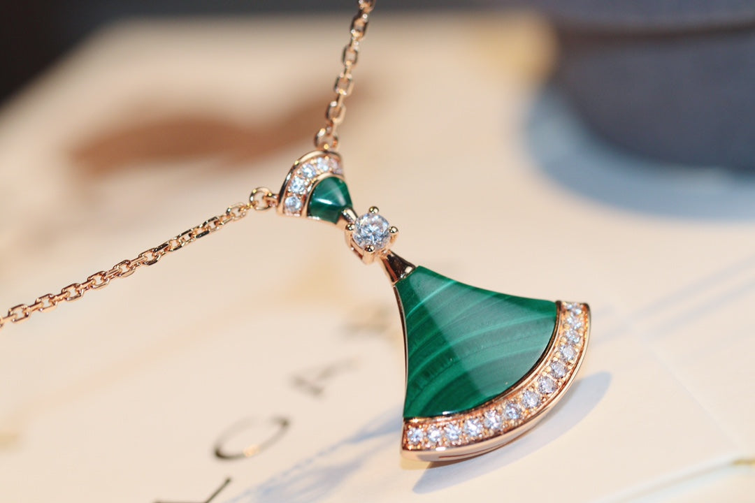 [✨ROSE✨]DREAM NECKLACE MALACHITE DIAMOND