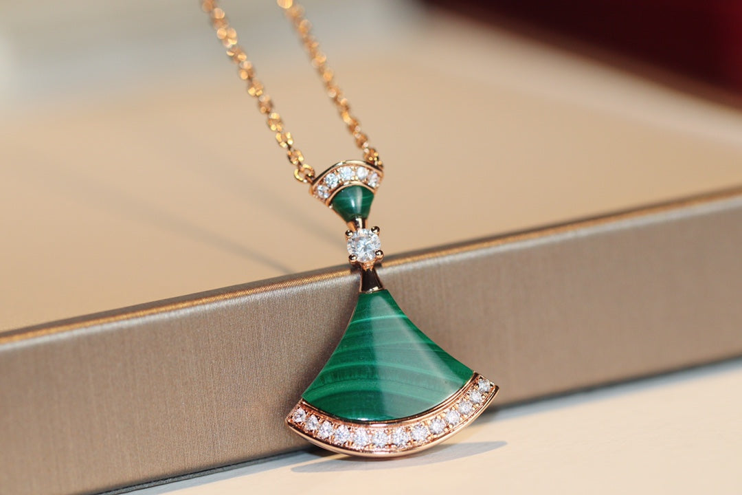 [✨ROSE✨]DREAM NECKLACE MALACHITE DIAMOND