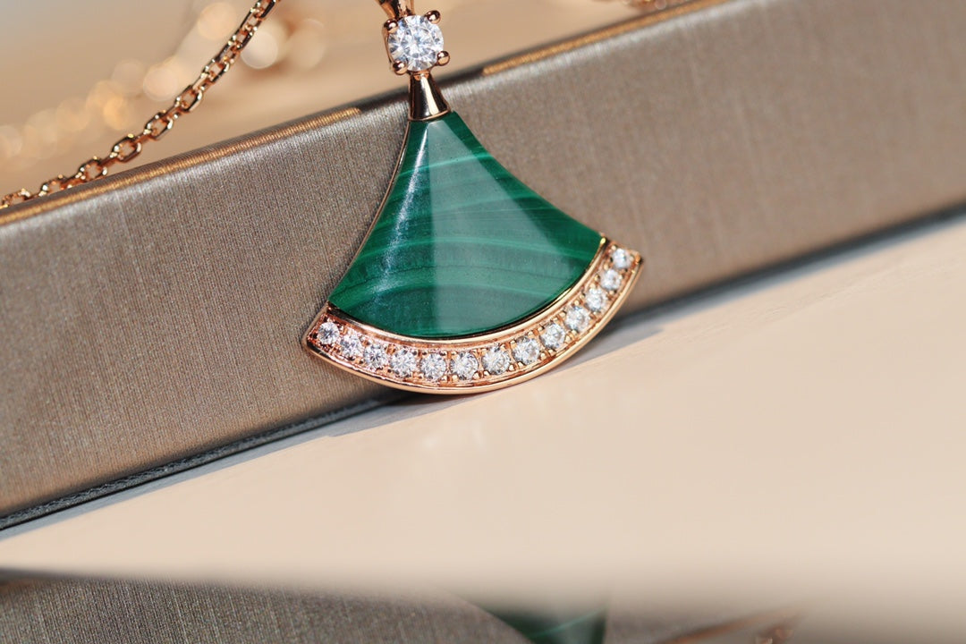[✨ROSE✨]DREAM NECKLACE MALACHITE DIAMOND