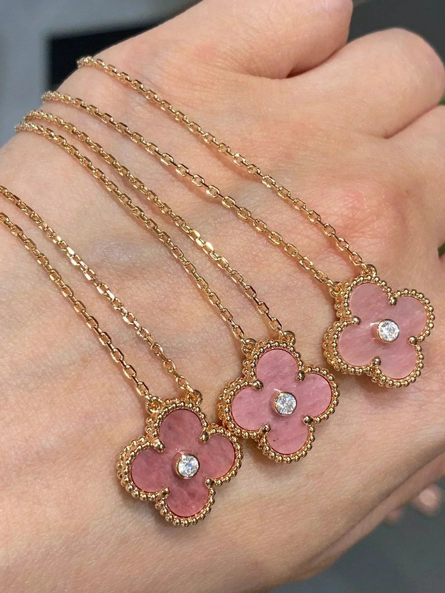 [✨ROSE✨]CLOVER 15MM DIAMOND RHODONITE NECKLACE