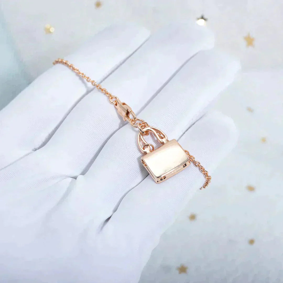 [✨ROSE✨]AMULETTE PEDANT ROSE GOLD NECKLACE