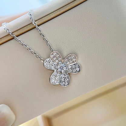 [✨ROSE✨]CLOVER DIAMOND NECKLACE SILVER