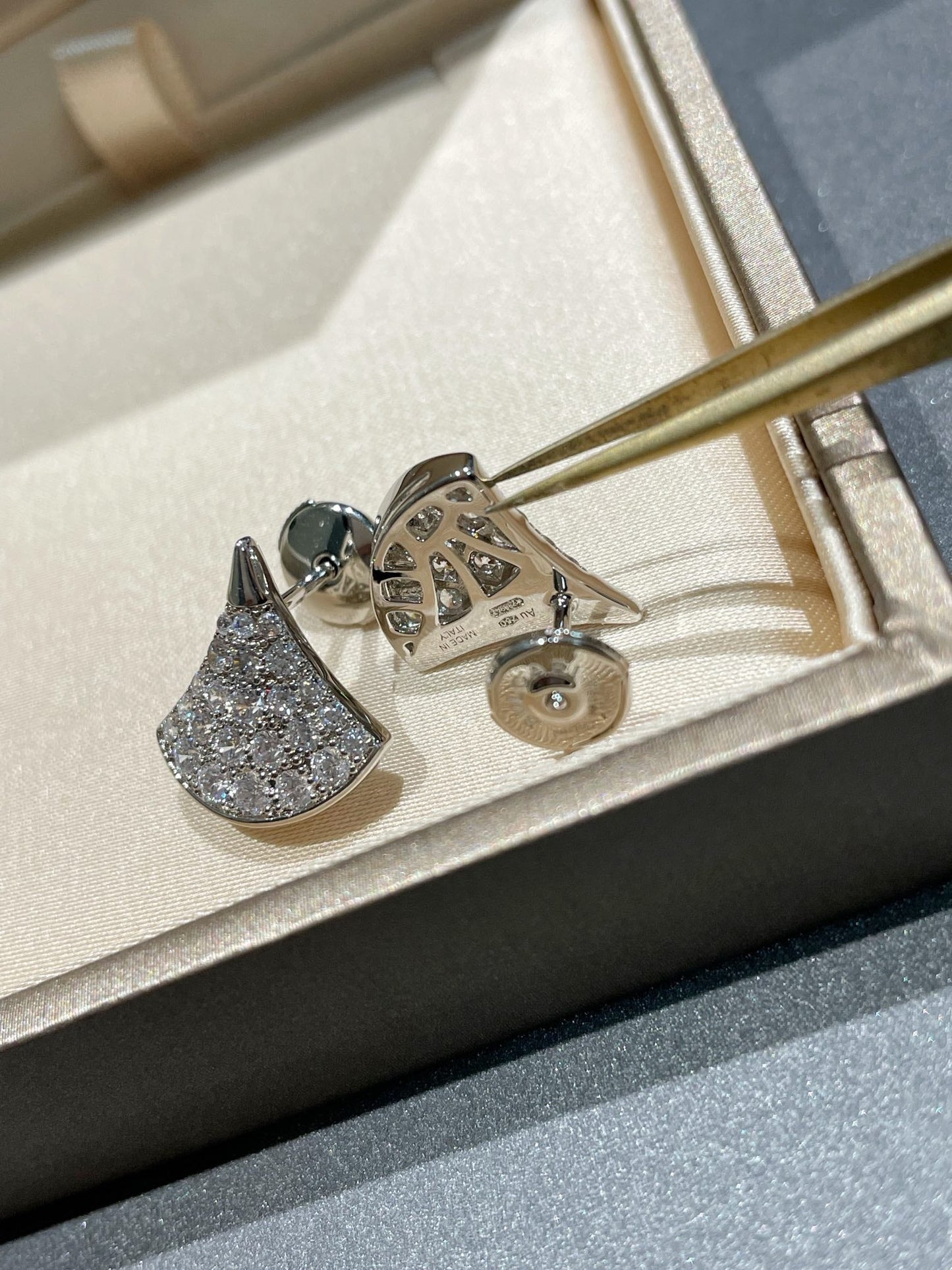 [✨ROSE✨]DREAM STUD EARRINGS DIAMOND