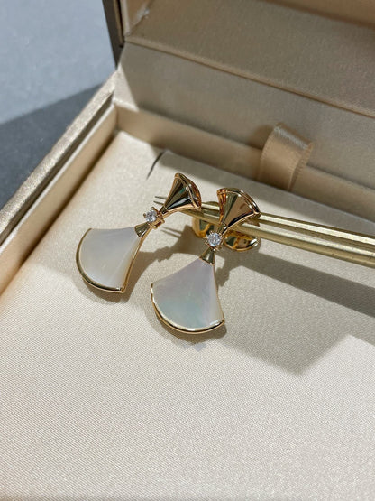 [✨ROSE✨]DREAM MOP 1 DIAMOND EARRINGS
