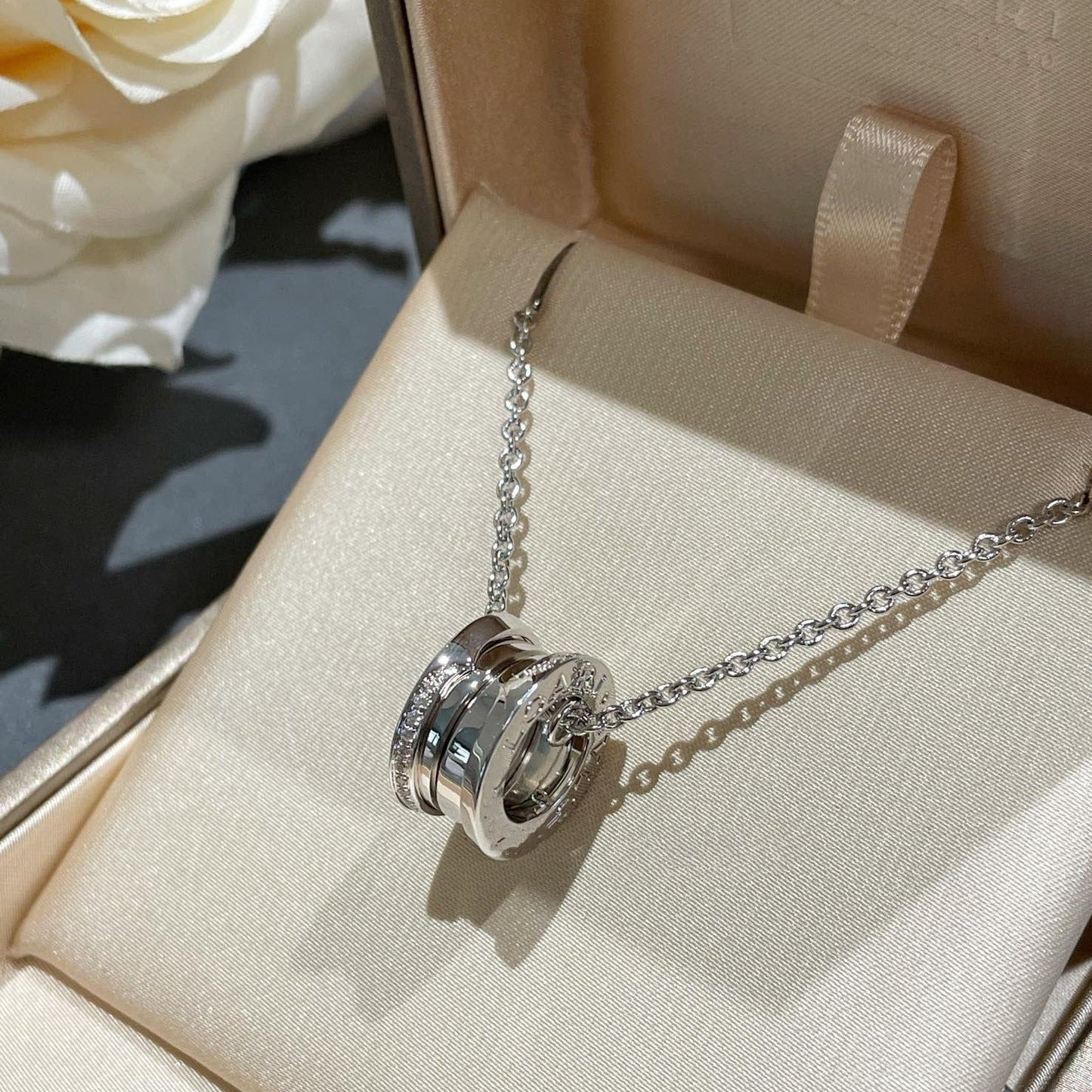 [✨ROSE✨]ZERO 1 NECKLACE DIAMOND