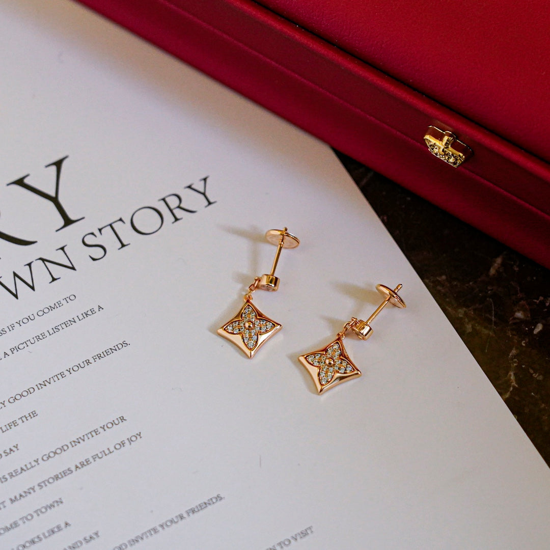 [✨ROSE✨]STAR DIAMONDS EARRINGS GOLD