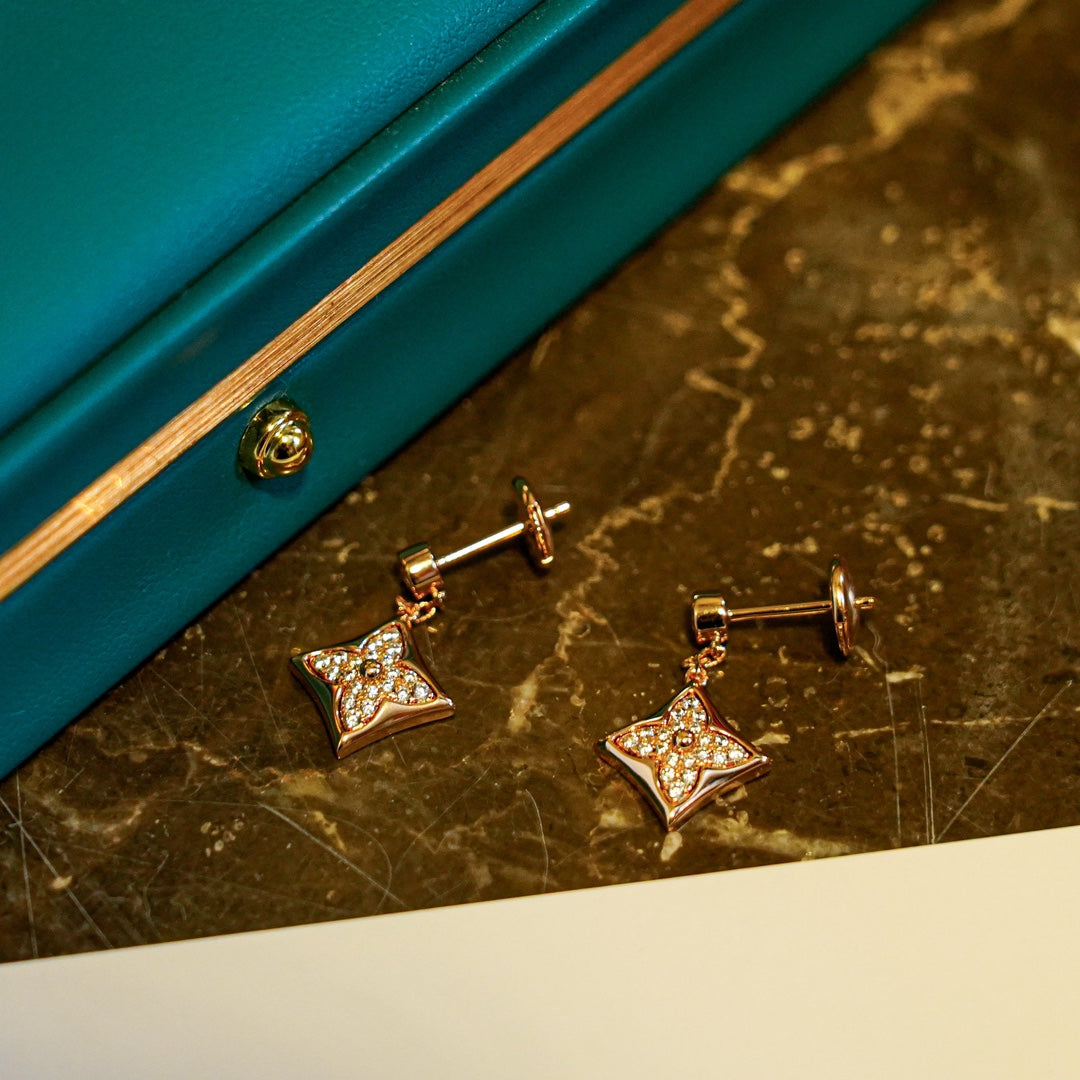 [✨ROSE✨]STAR DIAMONDS EARRINGS GOLD