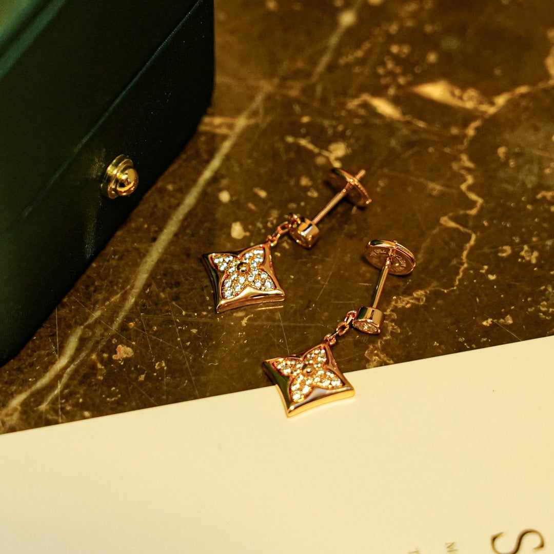 [✨ROSE✨]STAR DIAMONDS EARRINGS GOLD