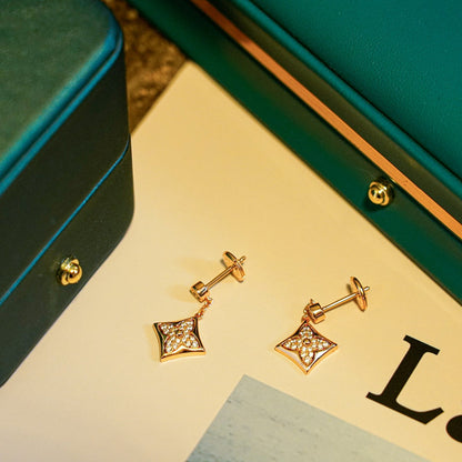 [✨ROSE✨]STAR DIAMONDS EARRINGS GOLD