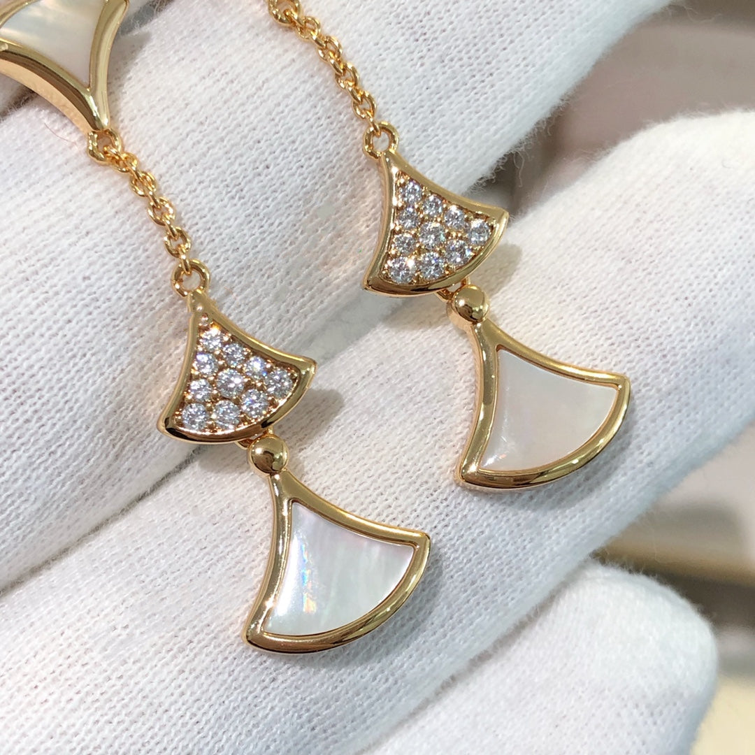 [✨ROSE✨]DREAM EARRINGS 3 MOTIFS DIAMOND MOP PINK GOLD