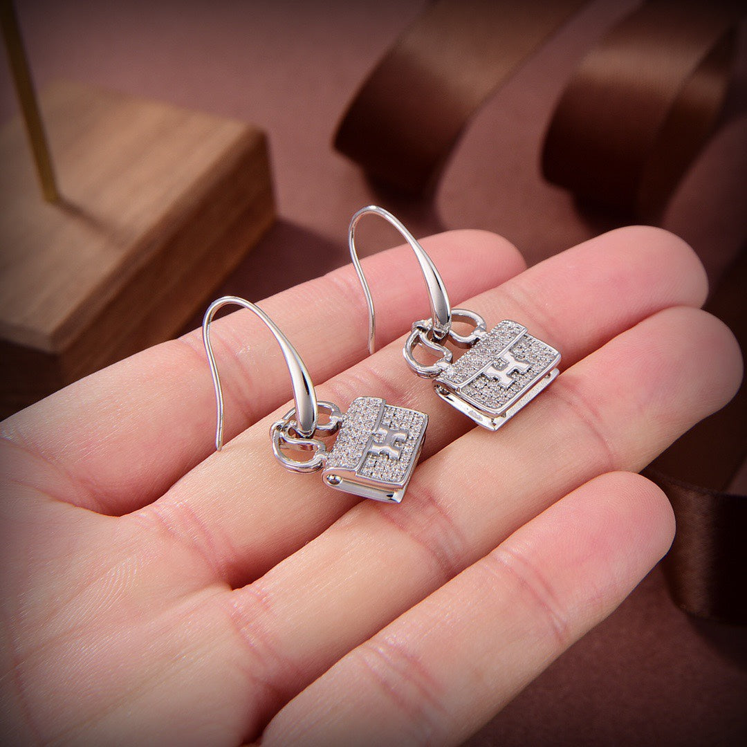 [✨ROSE✨]KELLY DIAMOND EARRINGS
