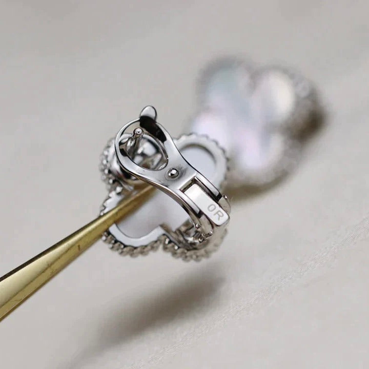 [✨ROSE✨]CLOVER MEDIUM 1 MOTIFS  WHITE MOP EARRINGS SILVER