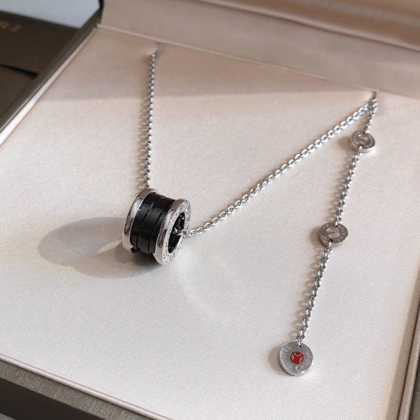 [✨ROSE✨]ZERO 1 BLACK CERAMIC SILVER NECKLACE