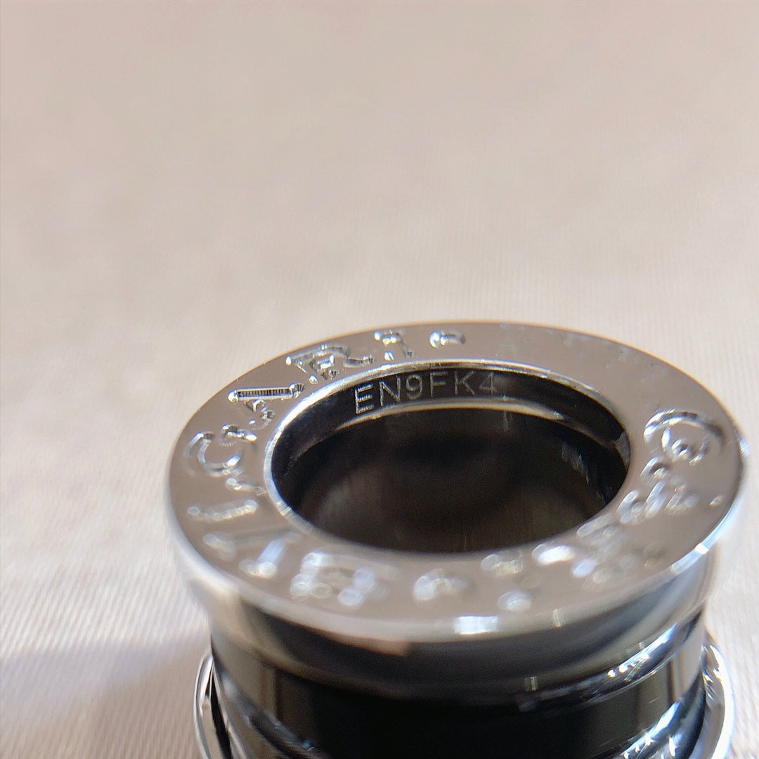 [✨ROSE✨]ZERO 1 BLACK CERAMIC SILVER NECKLACE