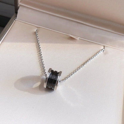 [✨ROSE✨]ZERO 1 BLACK CERAMIC SILVER NECKLACE