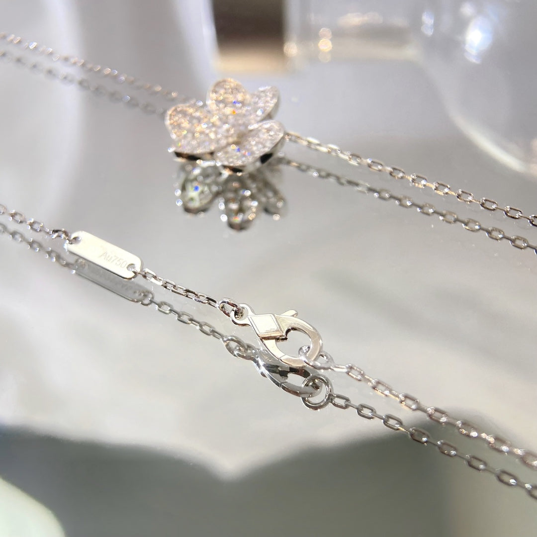 [✨ROSE✨]FLOWER DIAMOND NECKLACE