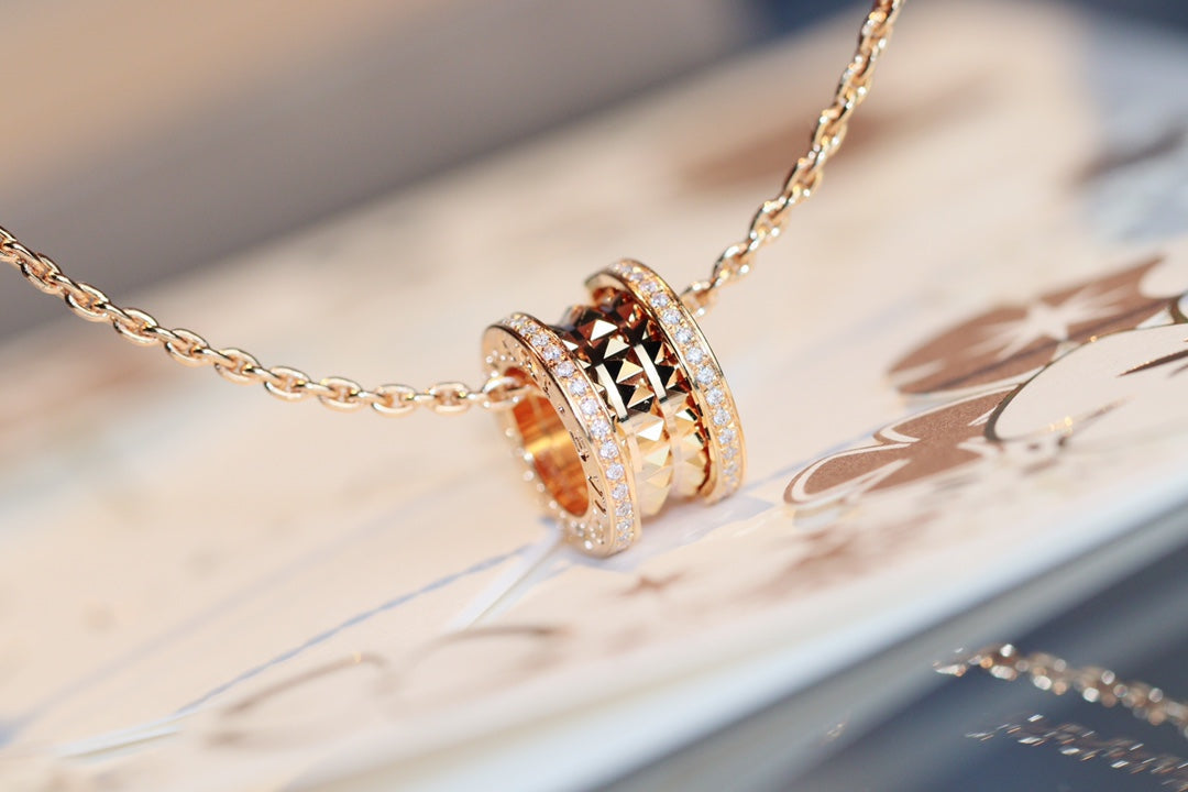 [✨ROSE✨]ZERO 1 ROCK PEDANT PINK GOLD NECKLACE