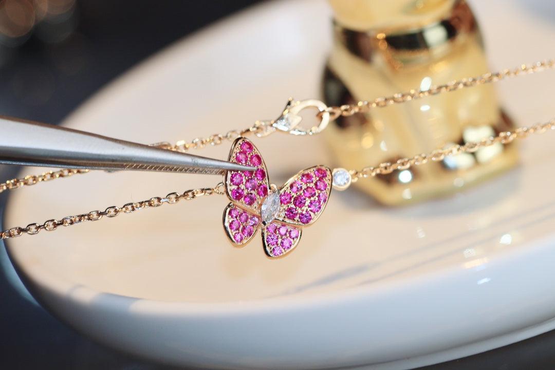 [✨ROSE✨]BUTTERFLY RED DIAMOND ROSE GOLD NECKLACE
