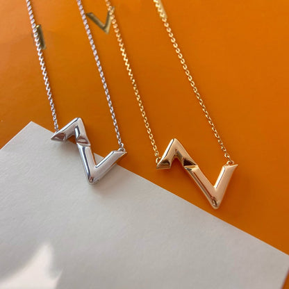 [✨ROSE✨]VOLTE UPSIDE DOWN NECKLACE
